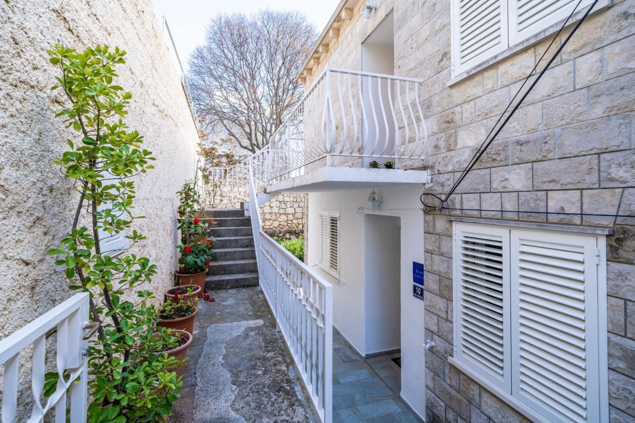 Apartment Debos Dubrovnik Bagian luar foto