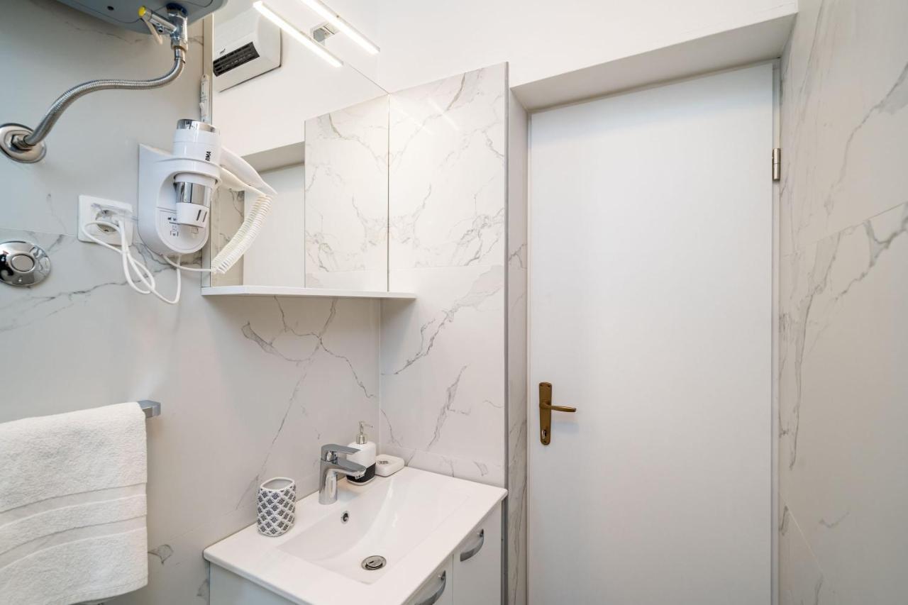 Apartment Debos Dubrovnik Bagian luar foto