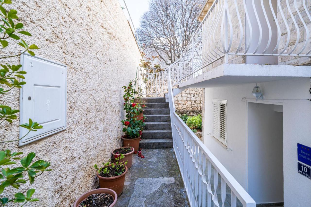 Apartment Debos Dubrovnik Bagian luar foto