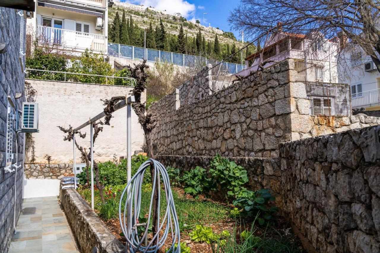 Apartment Debos Dubrovnik Bagian luar foto